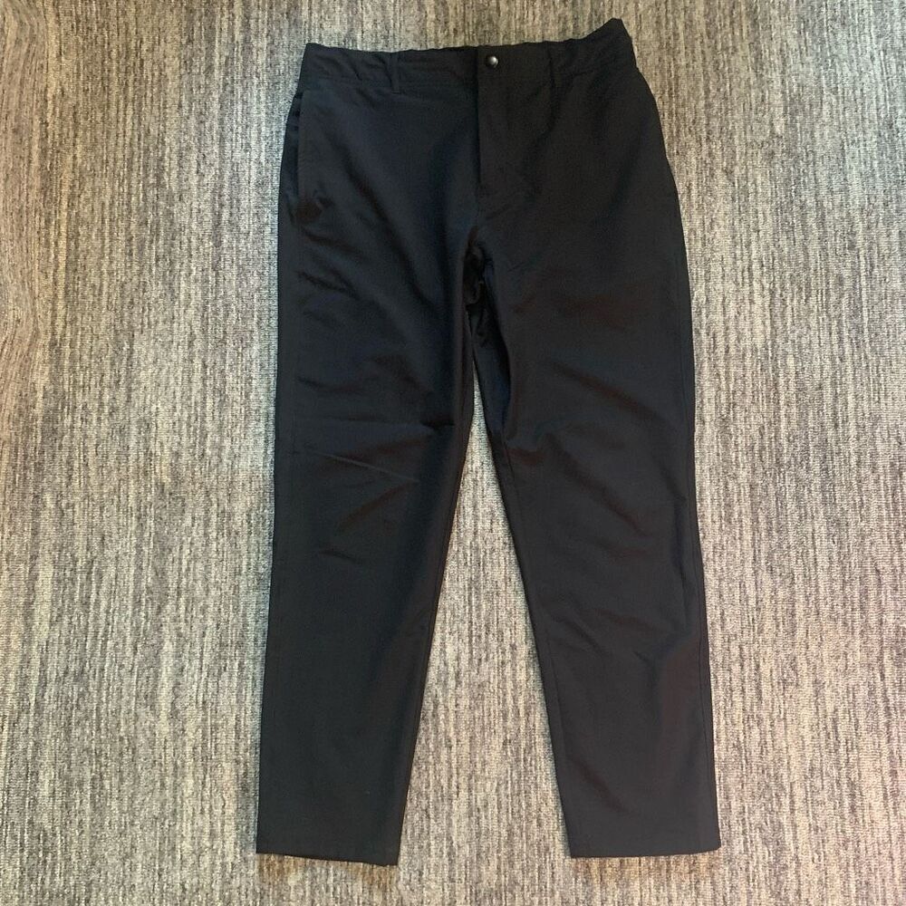 StretchTech Menโs Size Medium Athleisure PantsโBlack Zip Pocket Tapered Slacksโ